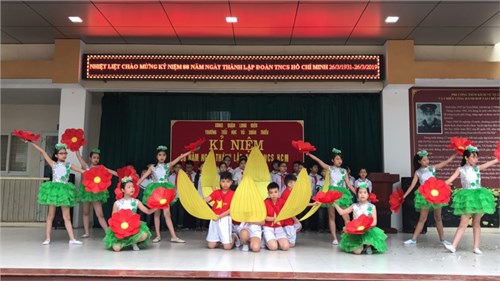 Thầy trò Trường Tiểu học Vũ Xuân Thiều tổ chức các hoạt động chào mừng ngày “Thành lập Đoàn TNCS Hồ Chí Minh 26 - 3 – 2019”